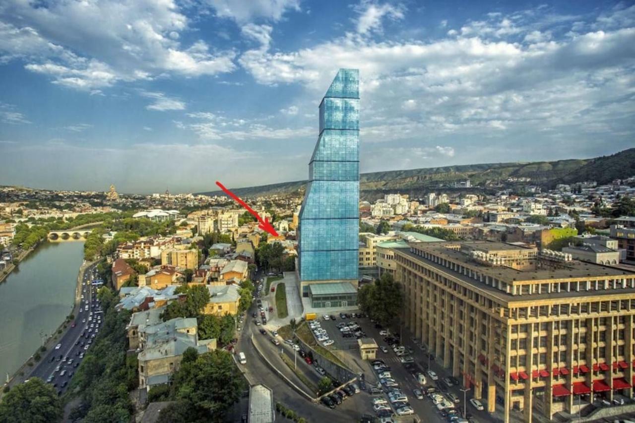 Apartamento Near The Opera Tiflis Exterior foto