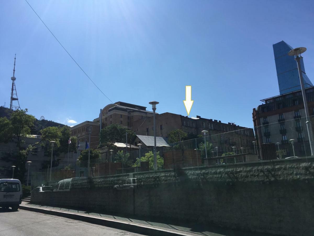 Apartamento Near The Opera Tiflis Exterior foto